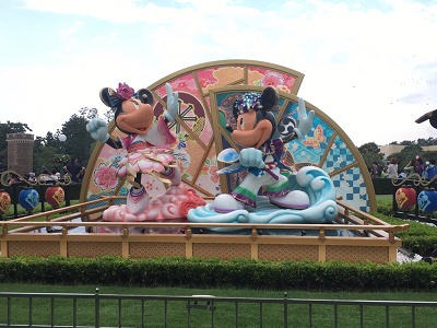 ディズニー夏祭り トータリー ミニーマウスで復活 ショー内容 見どころを振り返り
