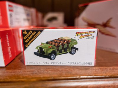 ディズニーランド シーのトミカ 50種類 以上が登場 値段 ショップも