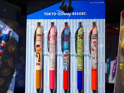 22 ディズニーで買えるシャーペン27選 新商品 セット ドクターグリップ クルトガなど