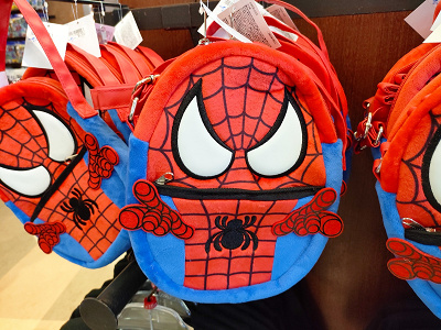 22 Usjで買えるスパイダーマングッズ99選 マーベルグッズなどおすすめお土産を紹介