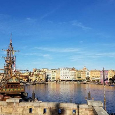 35周年アニバーサリー水上グリーティングを開催