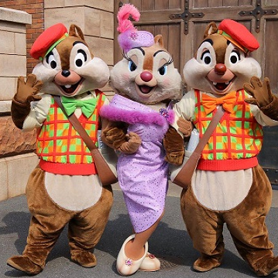 ここでしか見られないコスチューム姿！