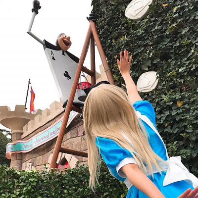 大人のフル仮装は特定の日に