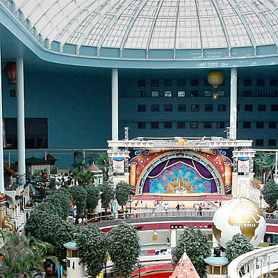 アドベンチャーの屋内アトラクション