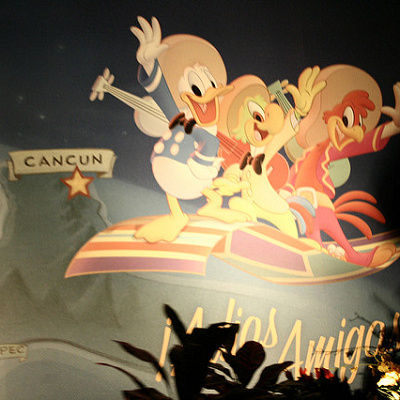 くちばしの形は異なるものの、すっかりアミーゴ！な3匹