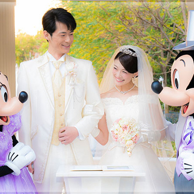 アンバサダーホテルのサイニングセレモニー