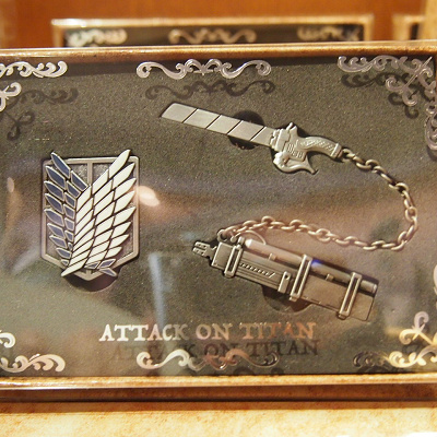 進撃の巨人ピンバッジセット