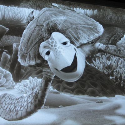 クラッシュとの会話が楽しいアトラクション