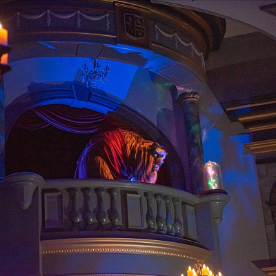 野獣やベルが登場！