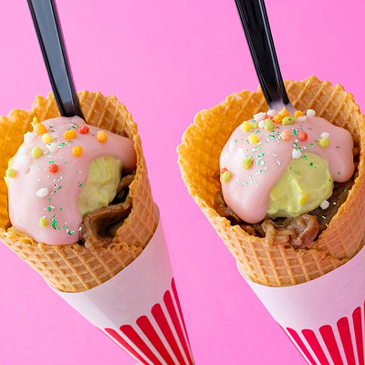 牛カルビコーン（アボカドマヨネーズ＆マッシュポテト）