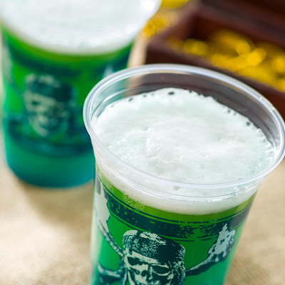 ビアカクテル（サワーホワイト＆ブルーシロップ）