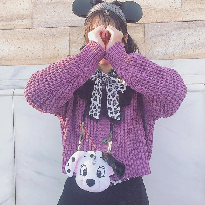 ブラックイヤーハットコーデ