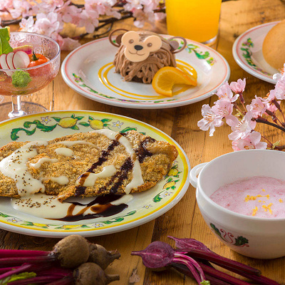 カフェ・ポルトフィーノ：ディズニーシー20周年春メニュー