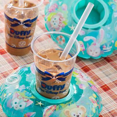 「ケープコッド・コンフェクション」スーベニア付きドリンク