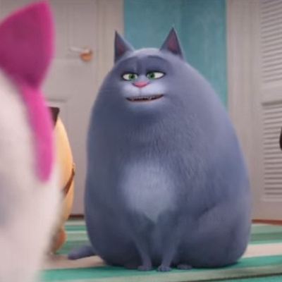 クロエ（中央）／映画『ペット2』