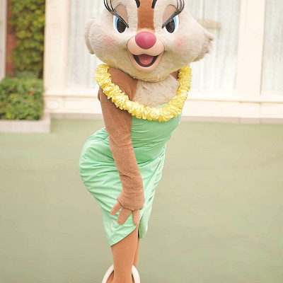 エントランスで会うことのできるクラリス