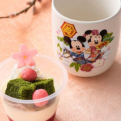 練乳ムース＆ストロベリーゼリー、スーベニアカップ付き