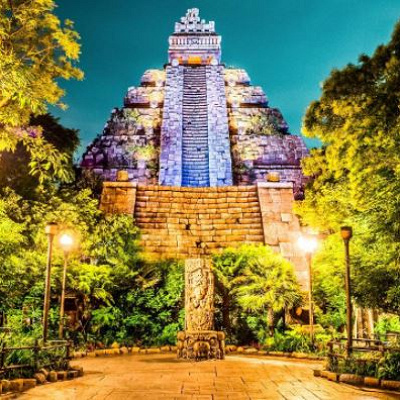 クリスタルスカルの魔宮