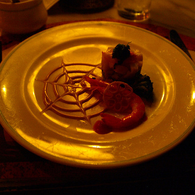 ブルーバイユー・レストランで贅沢な一品を