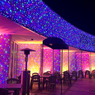 幻想的なイルミネーションを楽しみながらお食事