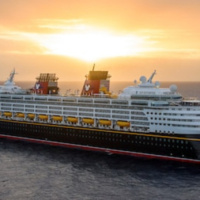 ディズニー・ワンダー号