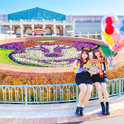 ディズニーランドのエントランス