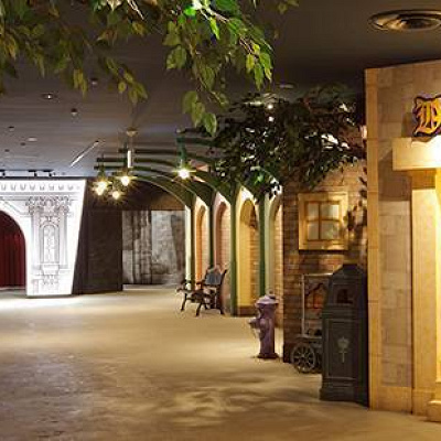 コラボイベントが開催されるドッキンガム広場／ナンジャタウン