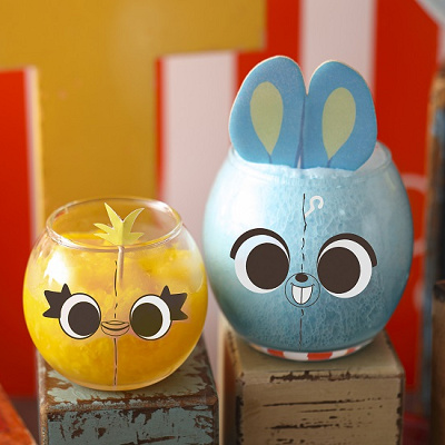 ＜ダッキー＆バニー＞毒舌コンビのひんやりクラッシュマンゴー