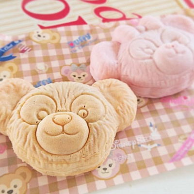 ダッフィーとシェリーメイの甘くて冷たいスウィーツです♡