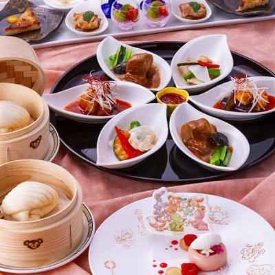 “ダッフィー＆フレンズのウェア・スマイルズ・グロウ”カントニーズランチ