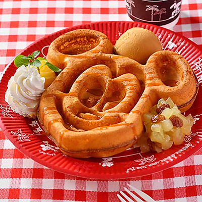 ホーンテッドマンション　ワッフルメーカー Haunted Mansion Gargoyle Waffle Maker Now Available at Walt