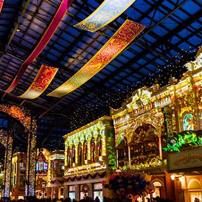 フィナーレの「セレブレーションストリート」