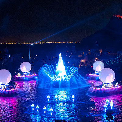 複数のバージが彩るフィナーレ