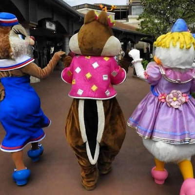 ディズニーにぴったりの靴を探そう