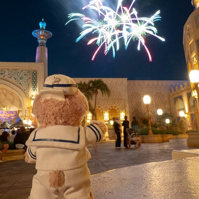 アラビアンコーストから見る花火も幻想的