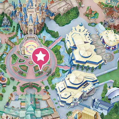 フードブース（トゥモローランド側）