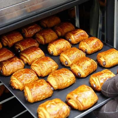 自慢の焼きたてパン