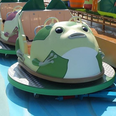 ふしぎ池のカエルランドリー