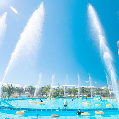 ガーデンプール