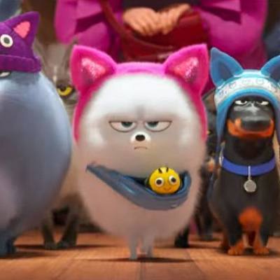 ギジェット（中央）／映画『ペット2』