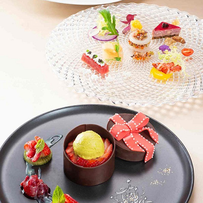 “ギフト・オブ・クリスマス”スペシャルディナー スカーレット・クリスマス