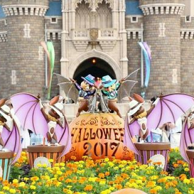 仮装を楽しむゲスト