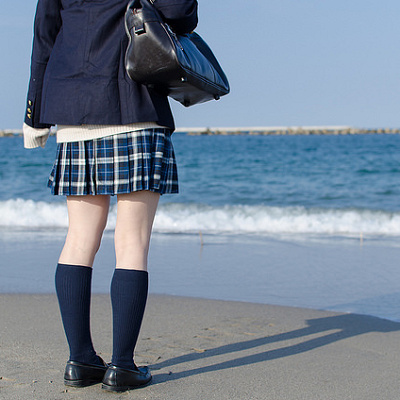 中学生・高校生の制服でディズニーリゾートへ…？