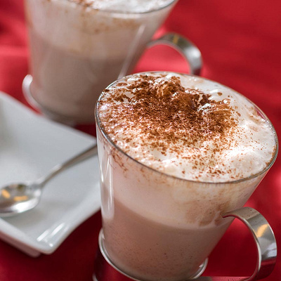 ヘーゼルナッツミルクのホットカクテル