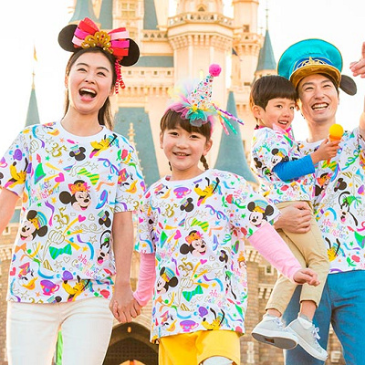 スぺシャルグッズ着用イメージ<br />（公式ブログより引用）