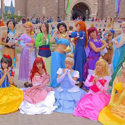 Dハロ期間中のシンデレラ城前