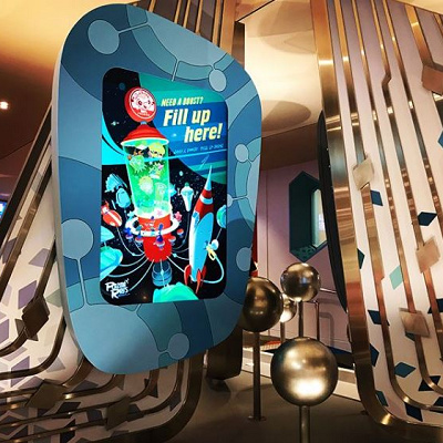 宇宙空間のような店内☆