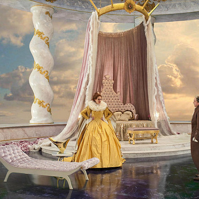 悪役である女王役はジュリア・ロバーツ