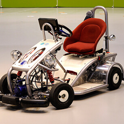 キッズハイブリットカー