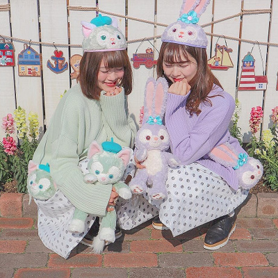 ニット×ドットスカート